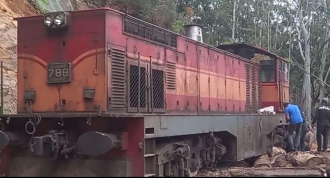 Colombo–Badulla Night Mail Train Cancelled Again